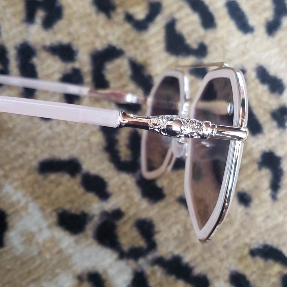 Sunglasses - Picture 2 of 3